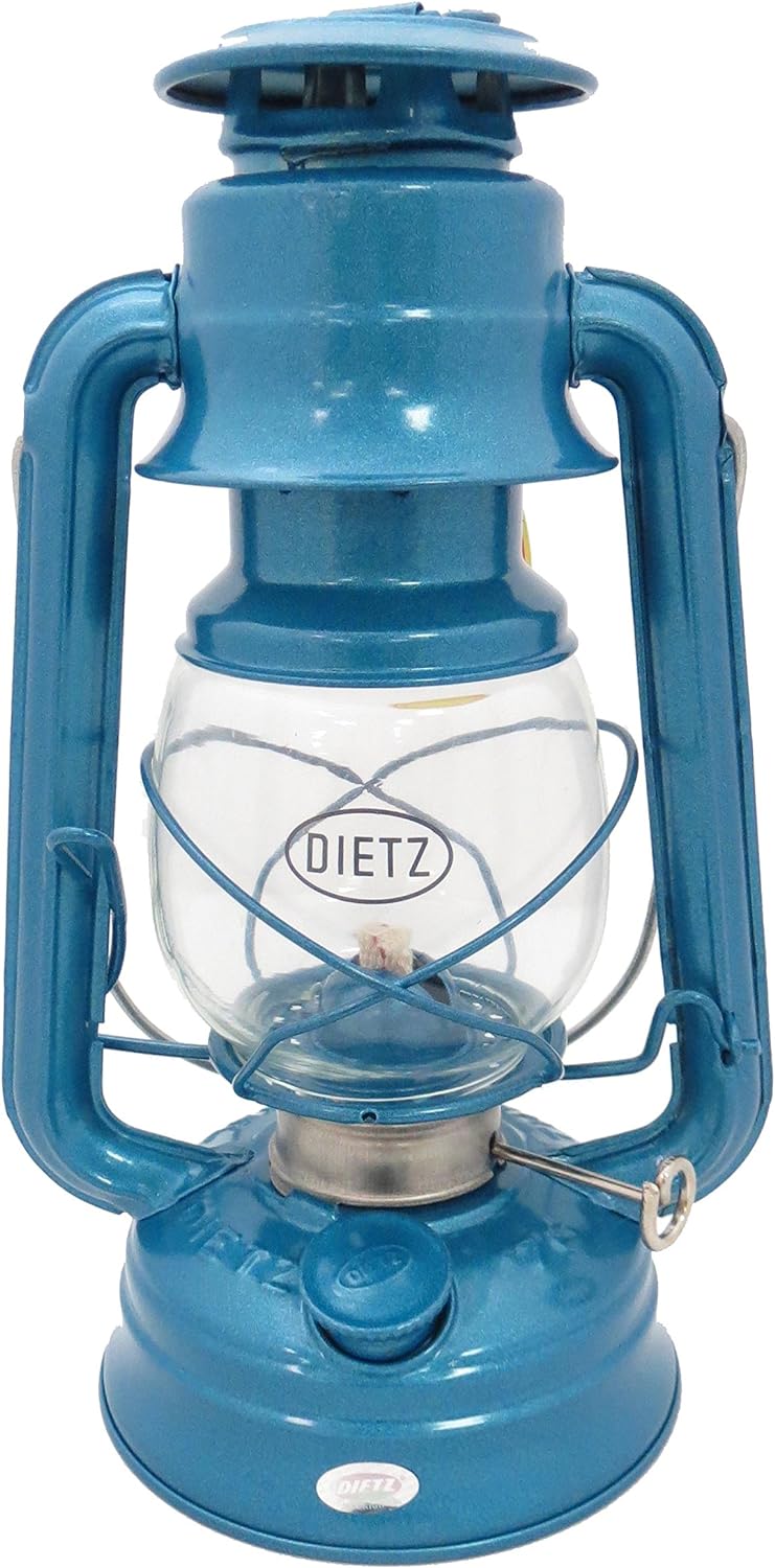 Dietz #76 Oil Lantern: Camping, Decor, 11Hr Burn